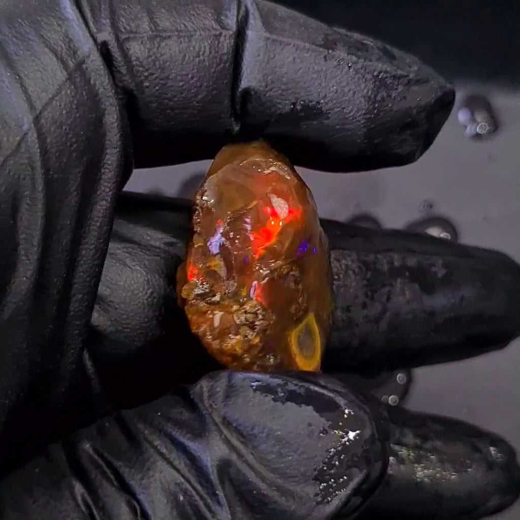 59 Carats | Ethiopian Phantom Water Opal Specimen grade | Brilliant play of colour| 36x25mm