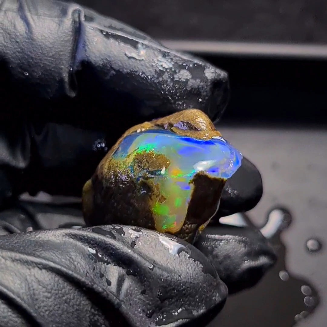 108 Carats | Ethiopian Water Opal Specimen grade | Brilliant play of colour| 36x27mm