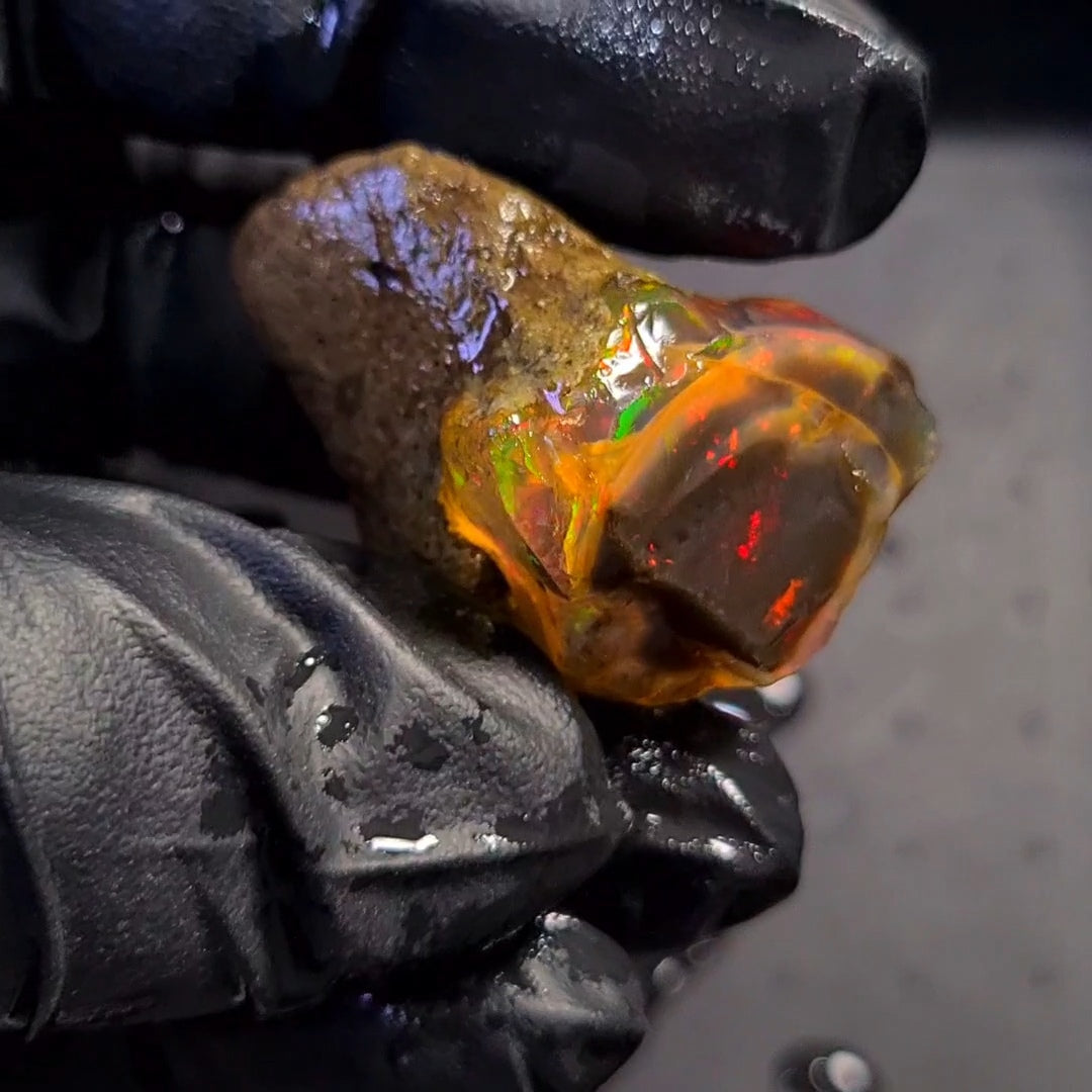 100Carats | Ethiopian Water Opal Specimen grade | Brilliant play of colour| 39x27mm