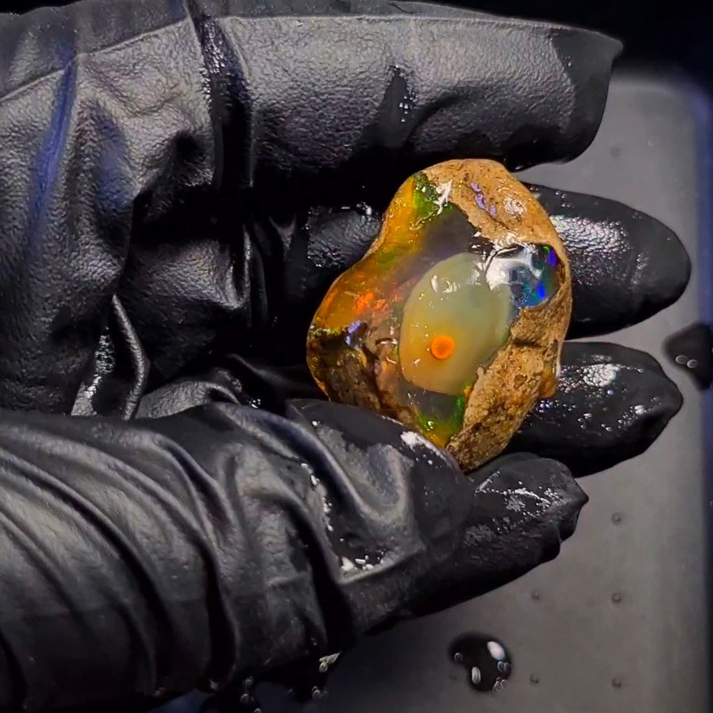115Carats | Ethiopian Phantom Water Opal Specimen grade | Brilliant play of colour| 35x29mm