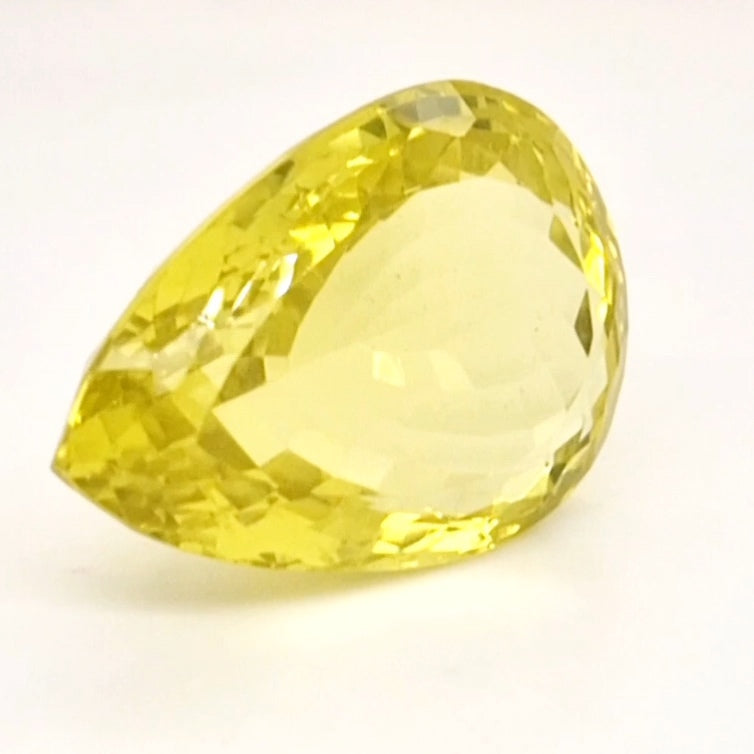 Natural Lemon Quartz Faceted  | Pear  | Size: 28x20mm