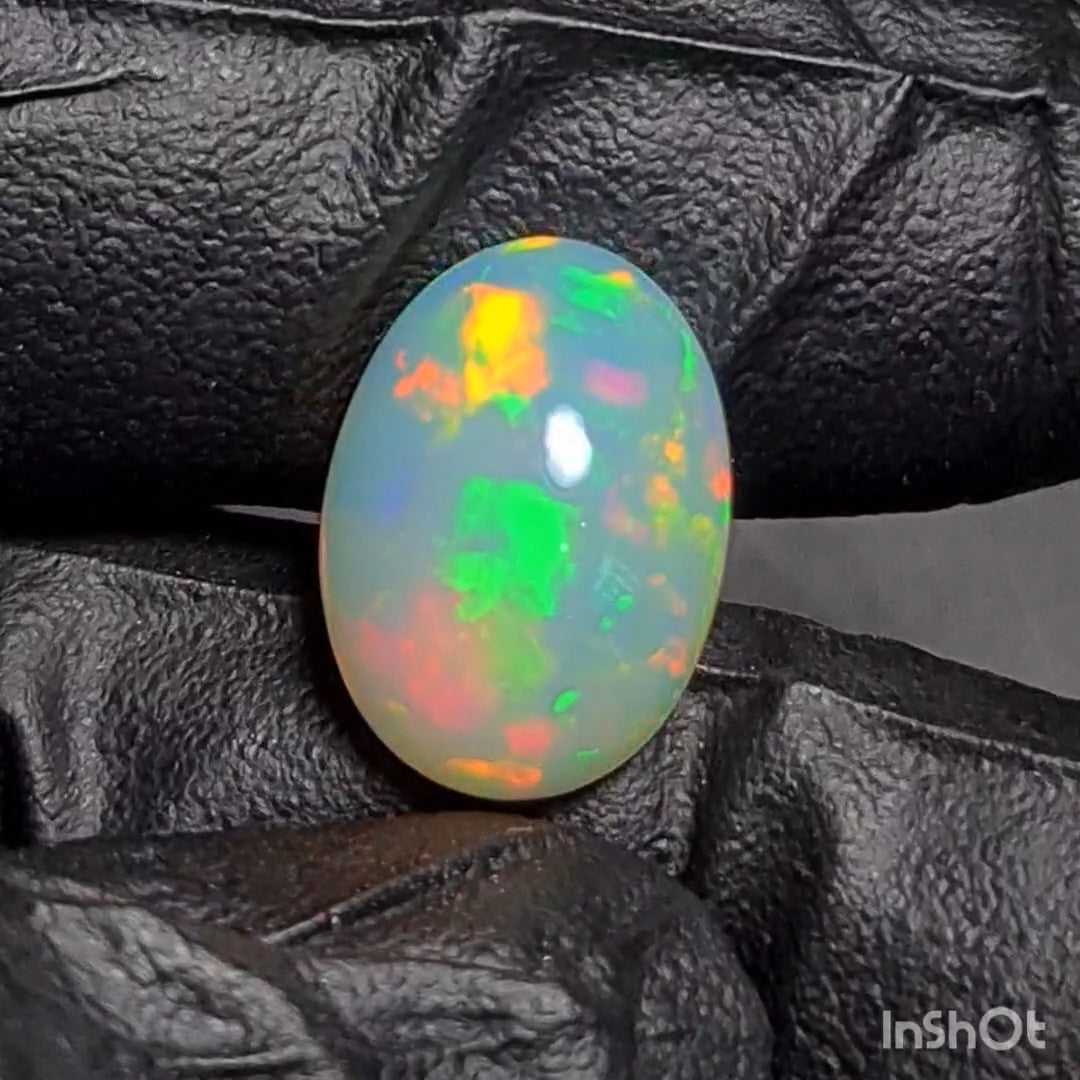 6.7Cts Natural Ethiopian Opal Cabochon | Oval | 17x12mm | Untreated