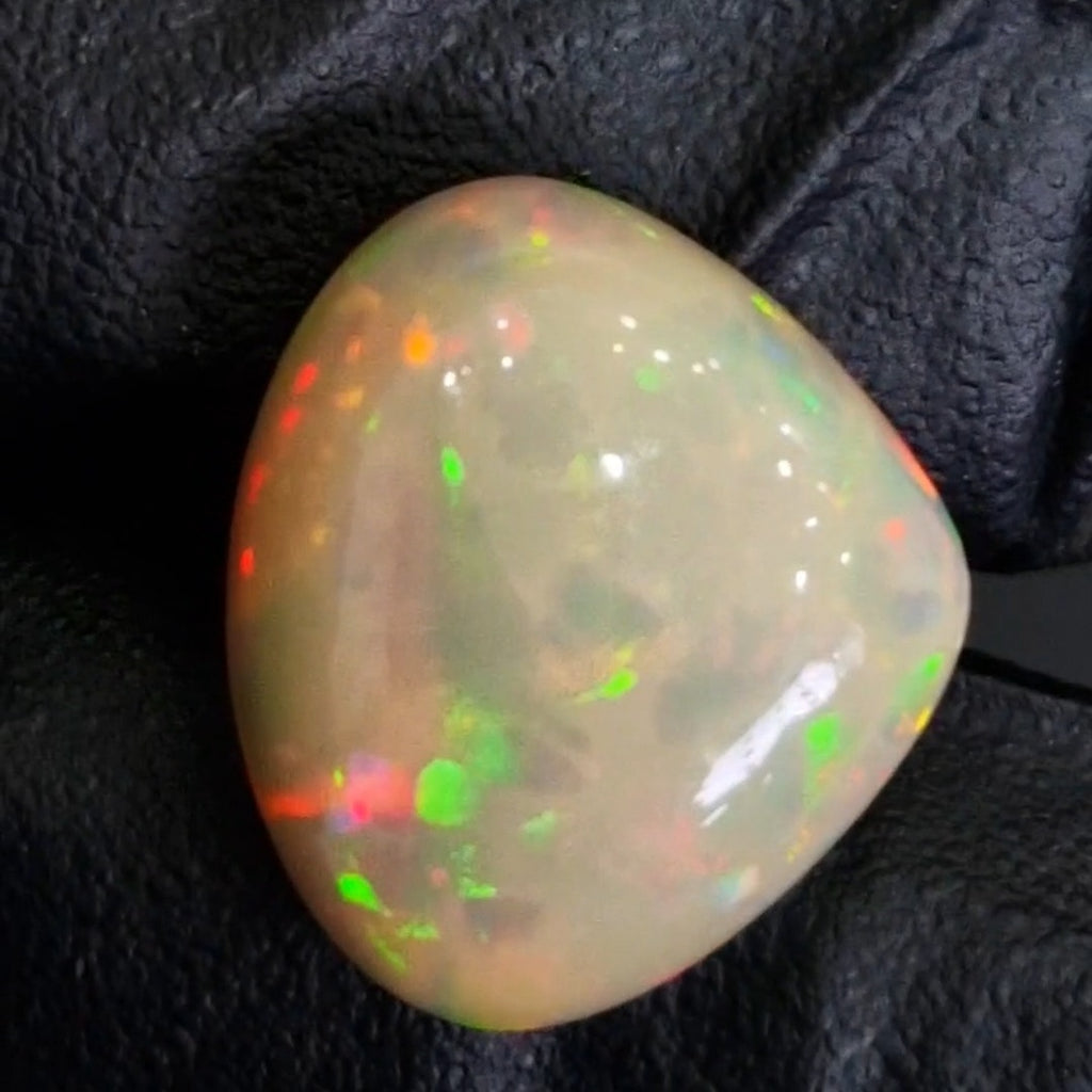 14.8Cts Natural Ethiopian Opal Cabochon | Teardrop | 21x18mm | Untreated