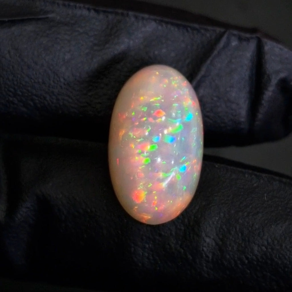 14.8Cts Natural Ethiopian Opal Cabochon | Oval | 21x12mm | Untreated