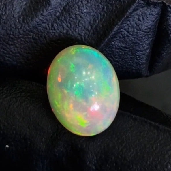 7.6Cts Natural Ethiopian Opal Cabochon | Oval | 15x12mm | Untreated