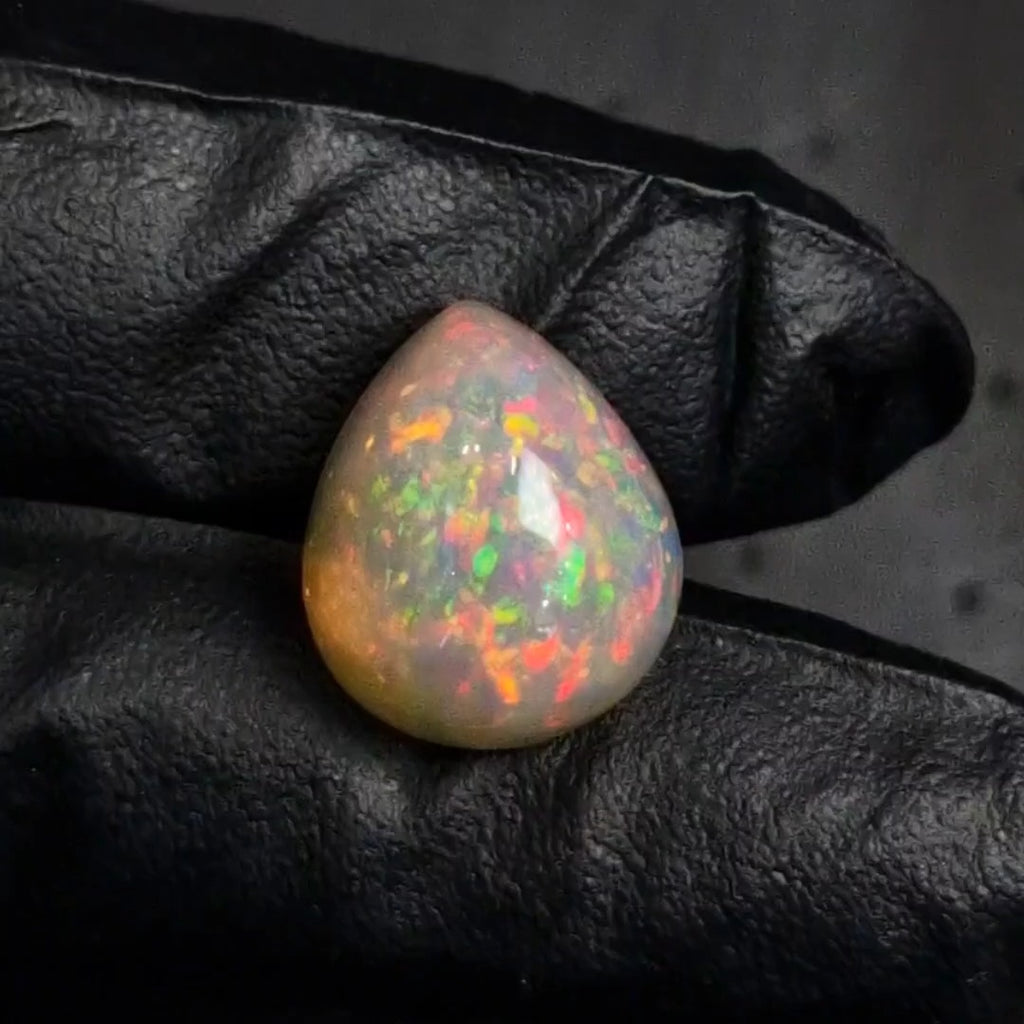 14Cts Natural Ethiopian Opal Cabochon | Pear | 18x15mm | Untreated