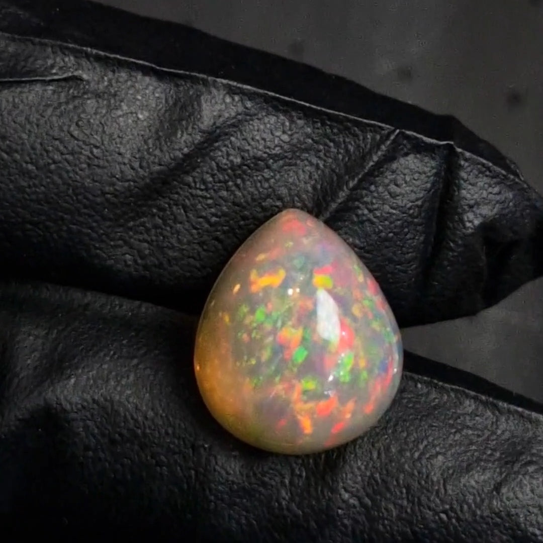 14Cts Natural Ethiopian Opal Cabochon | Pear | 18x15mm | Untreated
