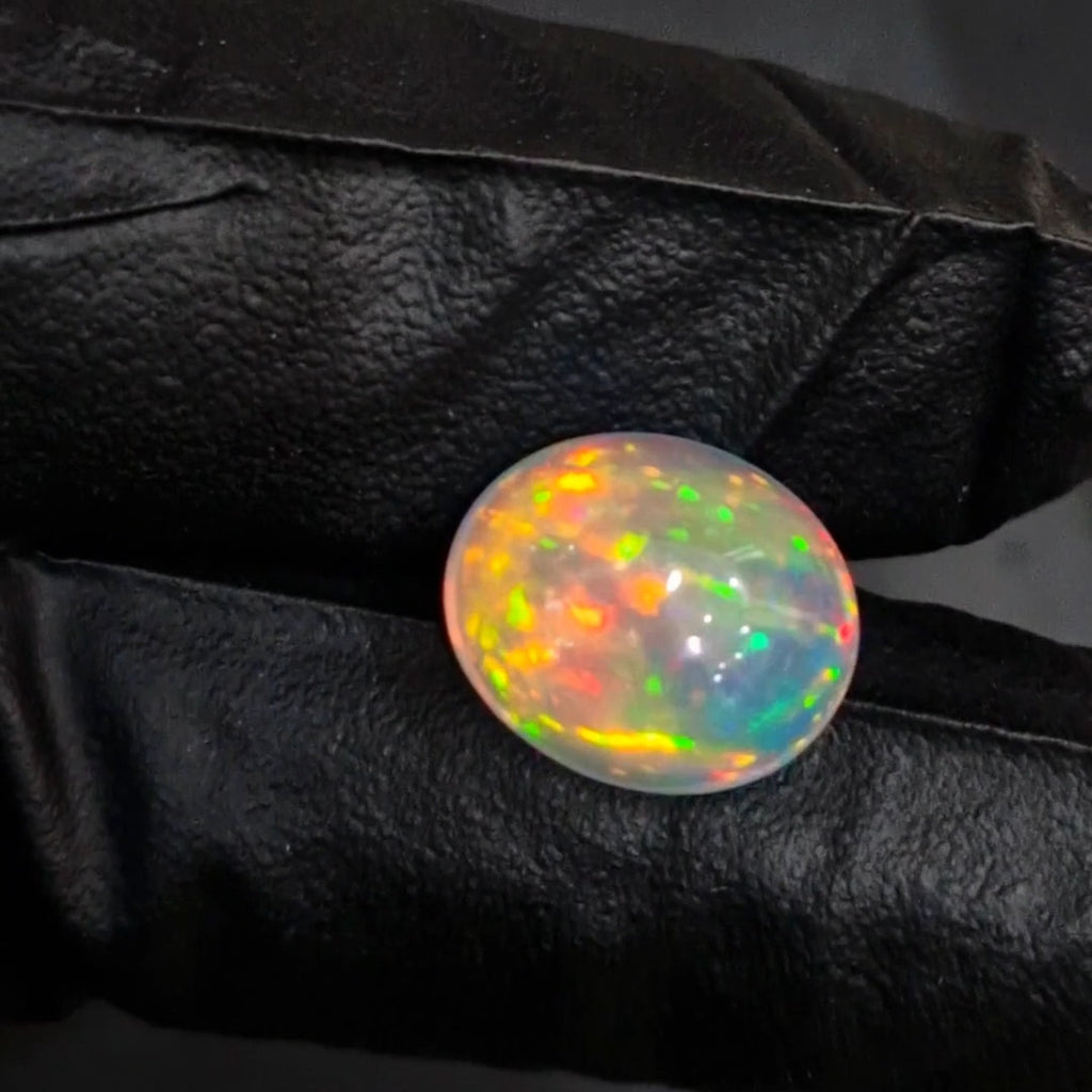 8.2Cts Natural Ethiopian Opal Cabochon | Oval | 15x13mm | Untreated