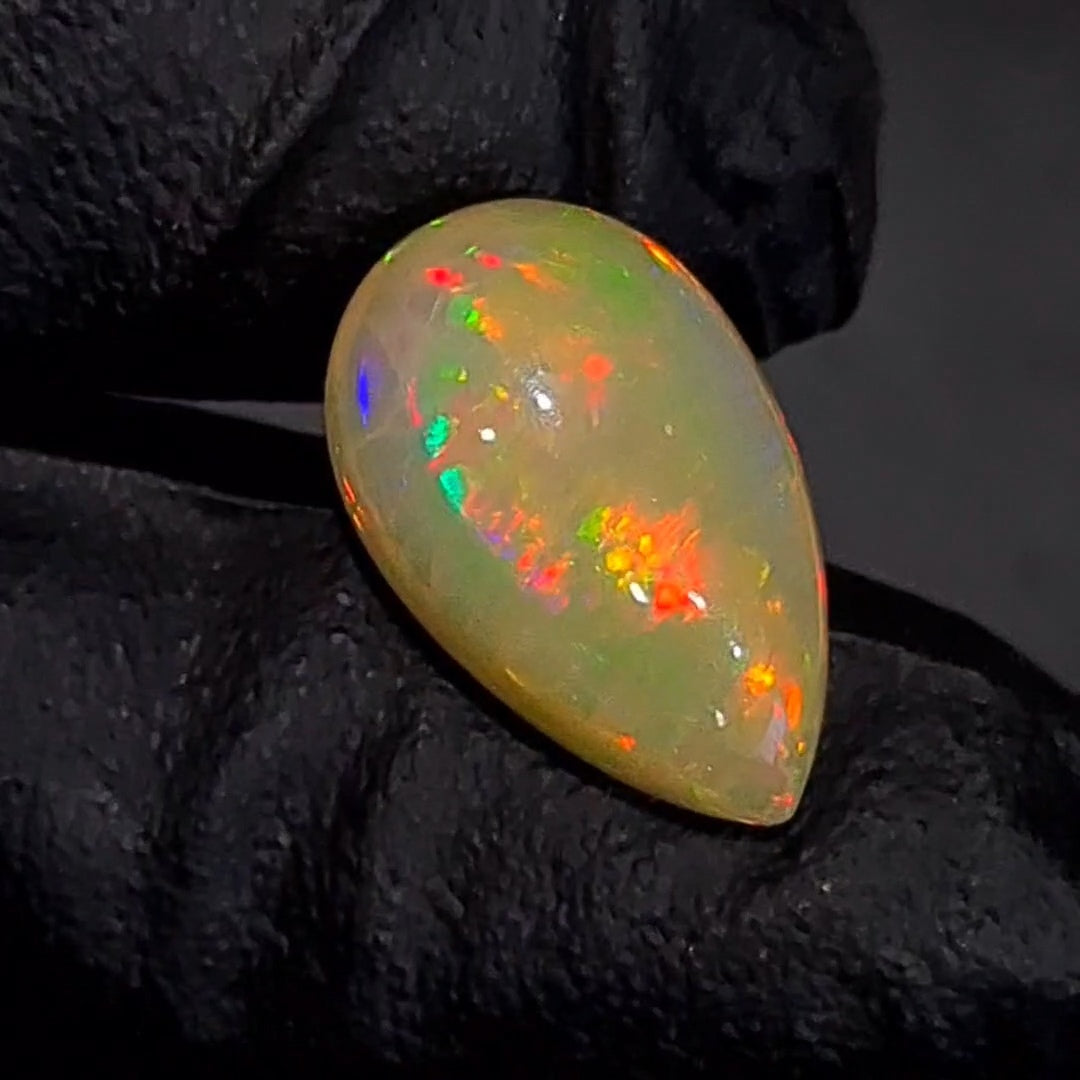 7.9Cts Natural Ethiopian Opal Cabochon | Pear | 19x12mm | Untreated