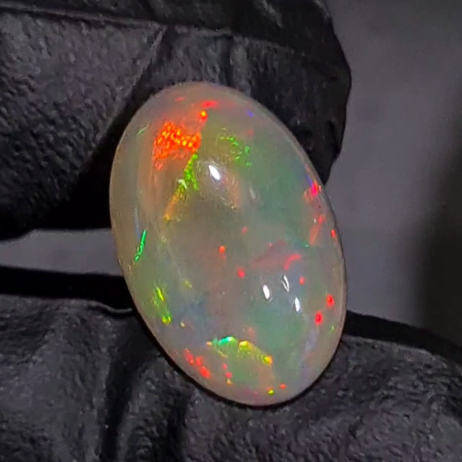 13.2Cts Natural Ethiopian Opal Cabochon | Oval | 22x15mm | Untreated