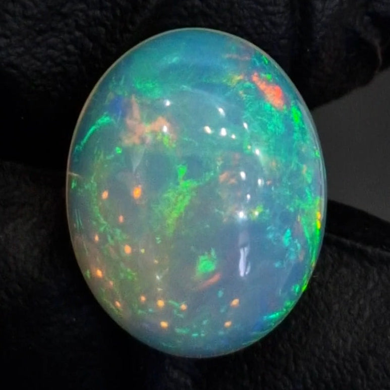 11.3Cts Natural Ethiopian Opal Cabochon | Oval | 19x15mm | Untreated