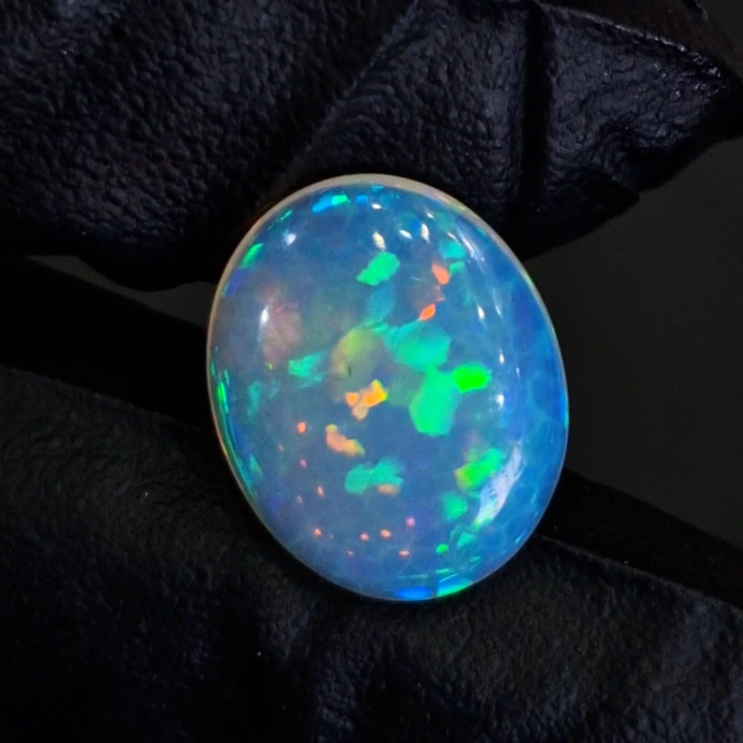 7.1Cts Natural Ethiopian Opal Cabochon | Oval | 18x15mm | Untreated