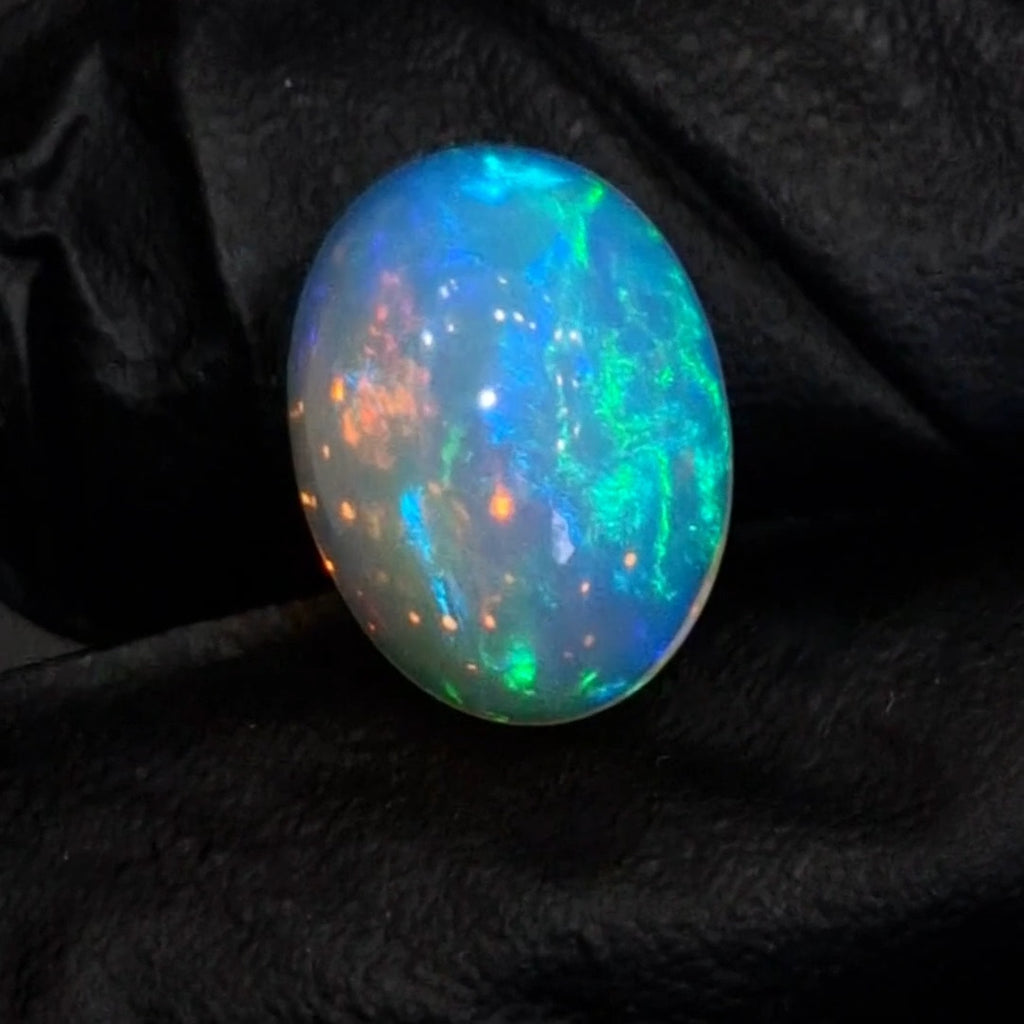 6.8Cts Natural Ethiopian Opal Cabochon | Oval | 16x12mm | Untreated