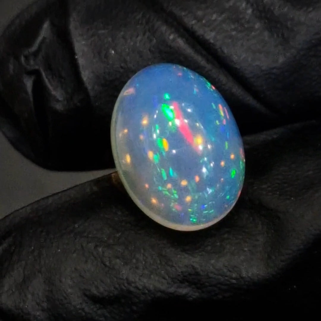 12.6Cts Natural Ethiopian Opal Cabochon | Oval | 18x14mm | Untreated