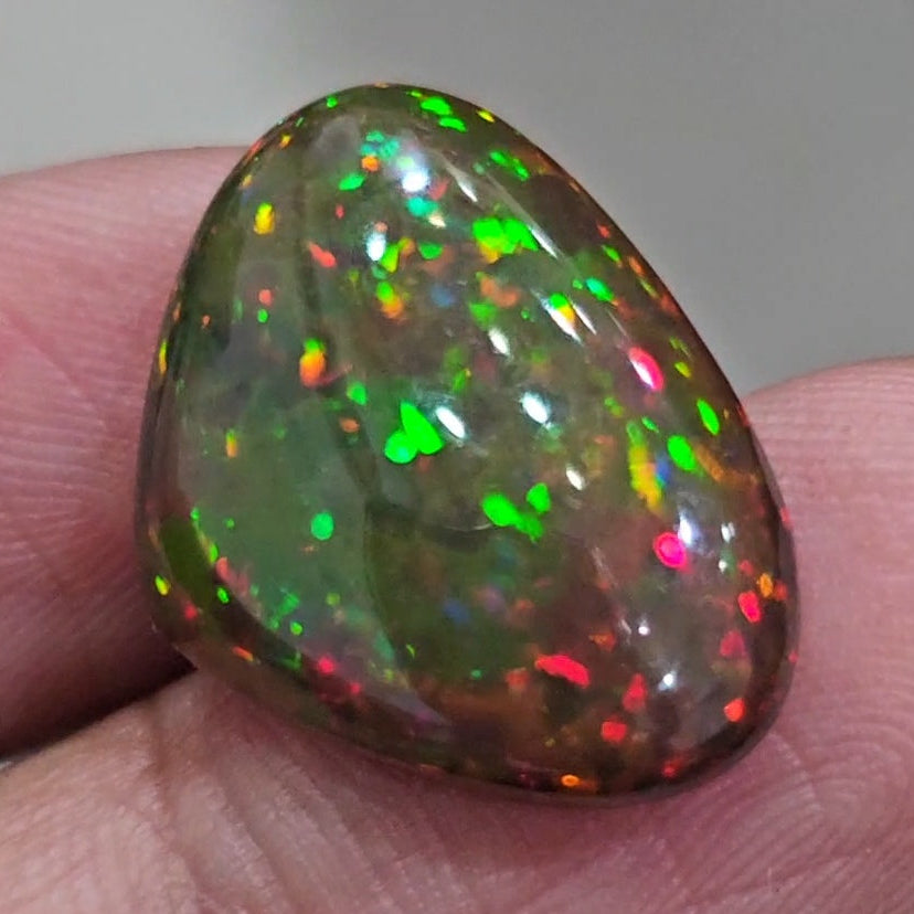 10.1Cts Natural Ethiopian Black Opal Cabochon | Teardrop | 22x16mm | Smoked