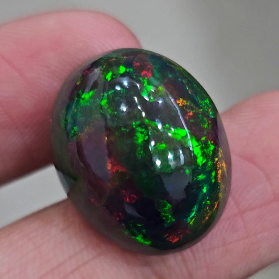 22.3Cts Natural Ethiopian Black Opal Cabochon | Oval | 22x18mm | Smoked