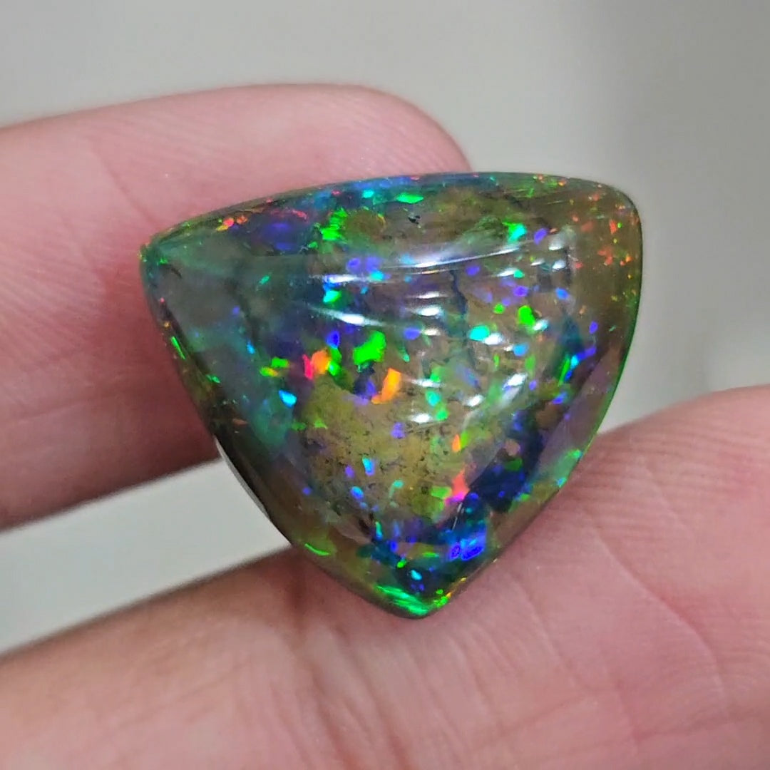13.2Cts Natural Ethiopian Black Opal Cabochon | Trillion | 20x18mm | Smoked