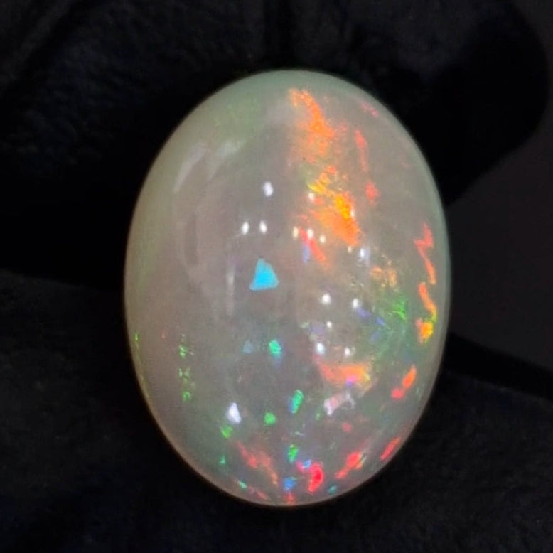 8.3Cts Natural Ethiopian Opal Cabochon | Oval | 17x13mm | Untreated