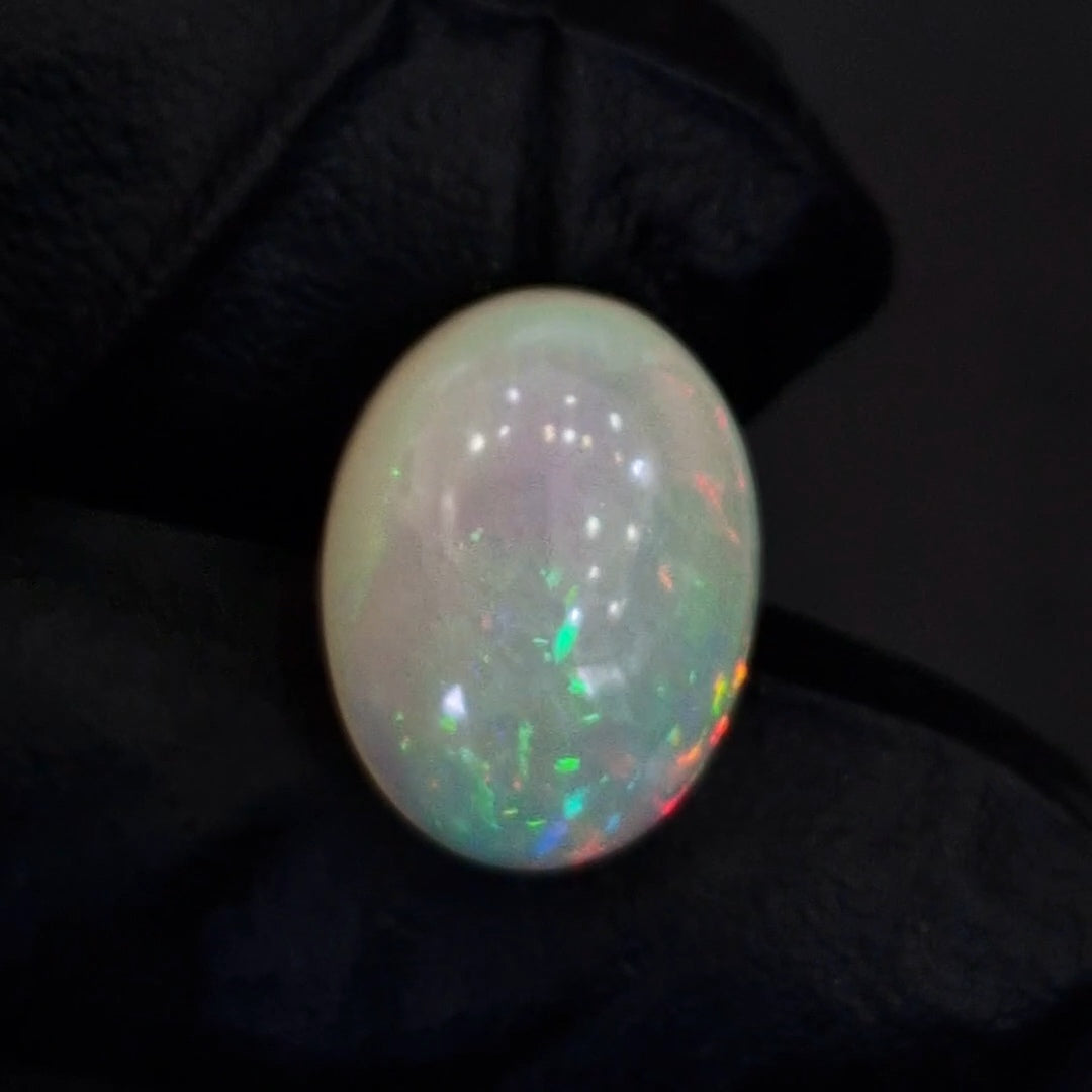 8.3Cts Natural Ethiopian Opal Cabochon | Oval | 17x13mm | Untreated
