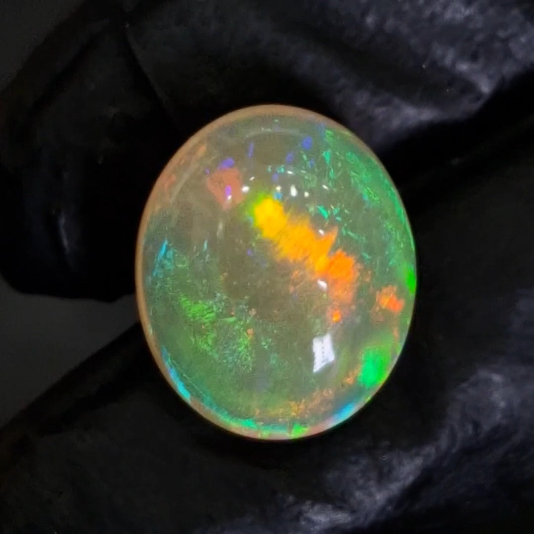 10.3Cts Natural Ethiopian Opal Cabochon | Oval | 17x14mm | Untreated
