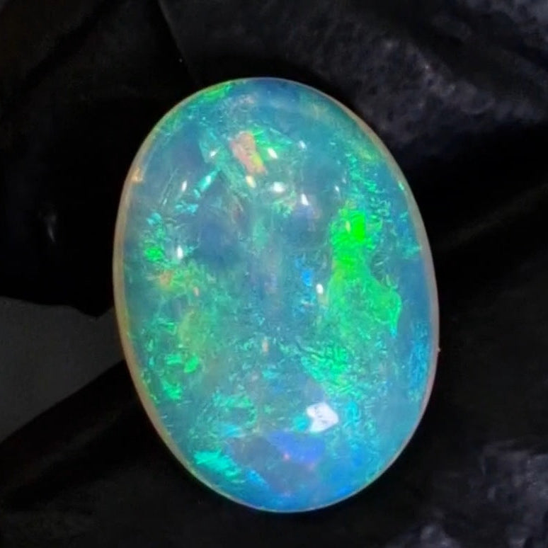 5.8Cts Natural Ethiopian Opal Cabochon | Oval | 17x12mm | Untreated