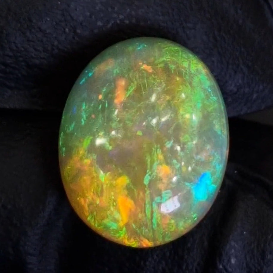 7.7Cts Natural Ethiopian Opal Cabochon | Oval | 18x14mm | Untreated
