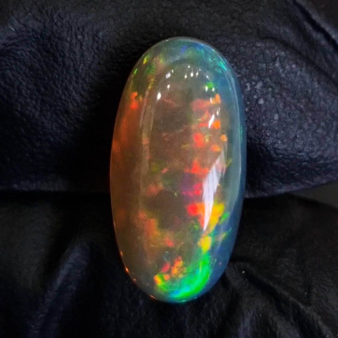 8.7Cts Natural Ethiopian Opal Cabochon | Oval | 20x10mm | Untreated