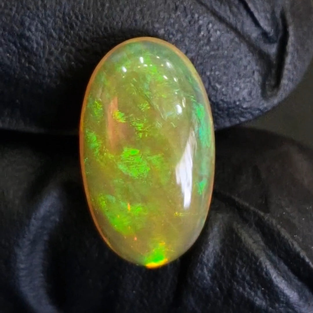 6.2 Cts Natural Ethiopian Opal Cabochon | Oval | 20x11mm | Untreated