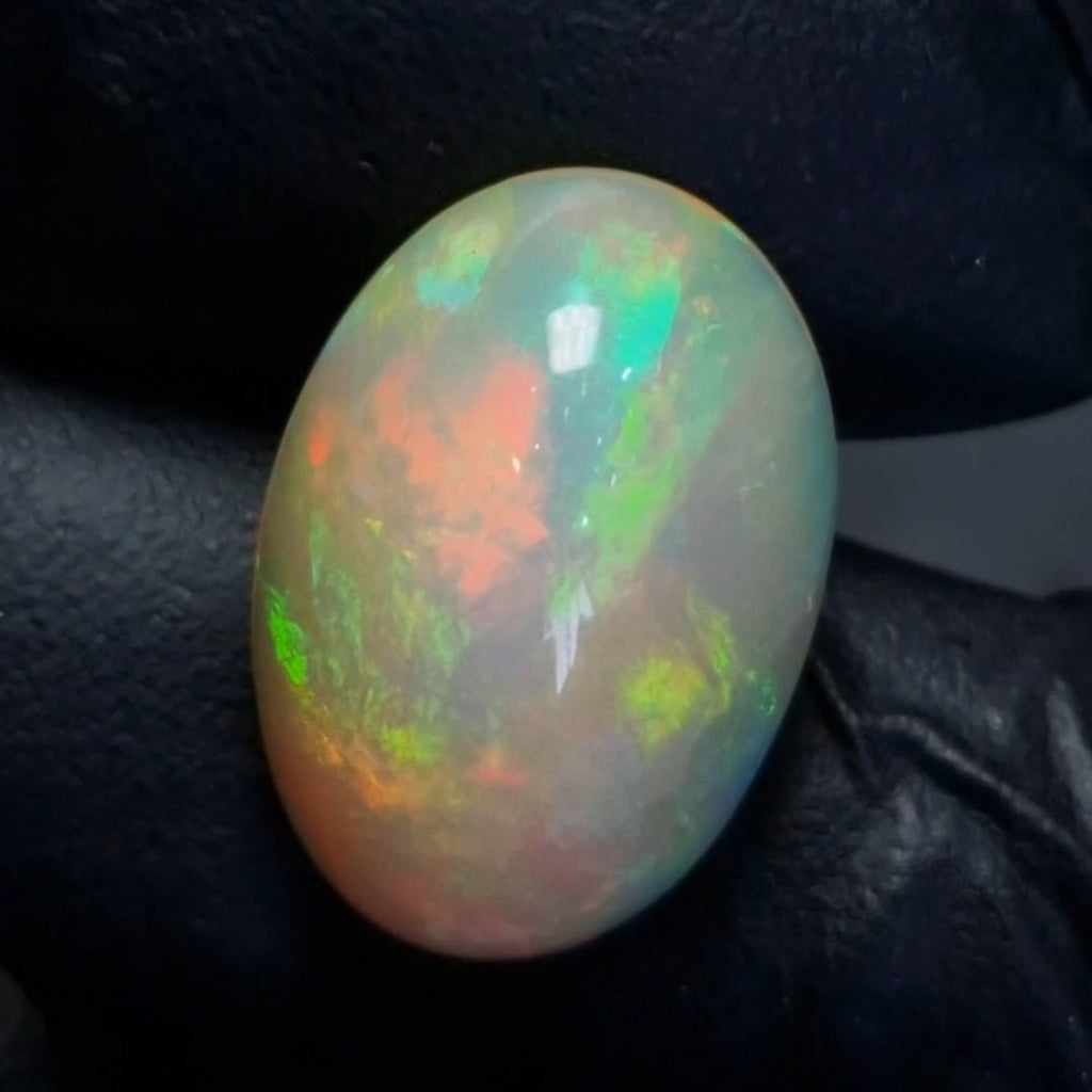 11Cts Natural Ethiopian Opal Cabochon | Oval | 19x13mm | Untreated