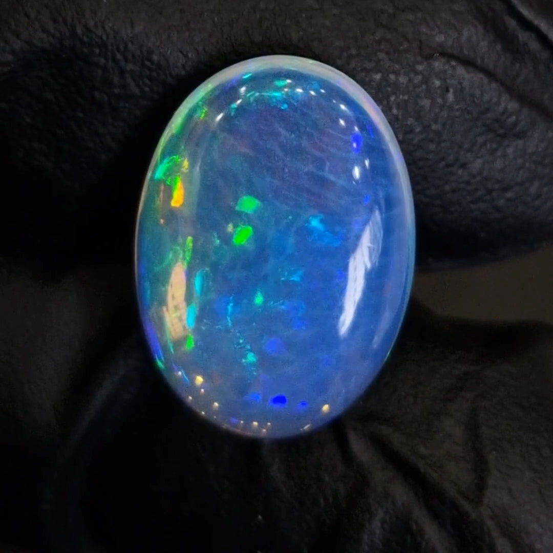 7.5Cts Natural Ethiopian Opal Cabochon | Oval | 18x13mm | Untreated