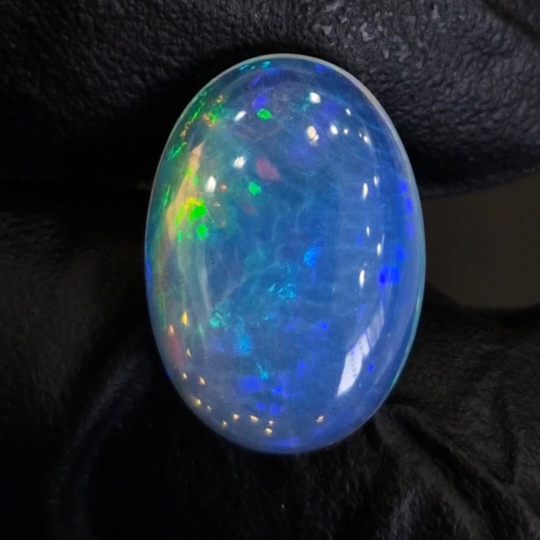 7.5Cts Natural Ethiopian Opal Cabochon | Oval | 18x13mm | Untreated