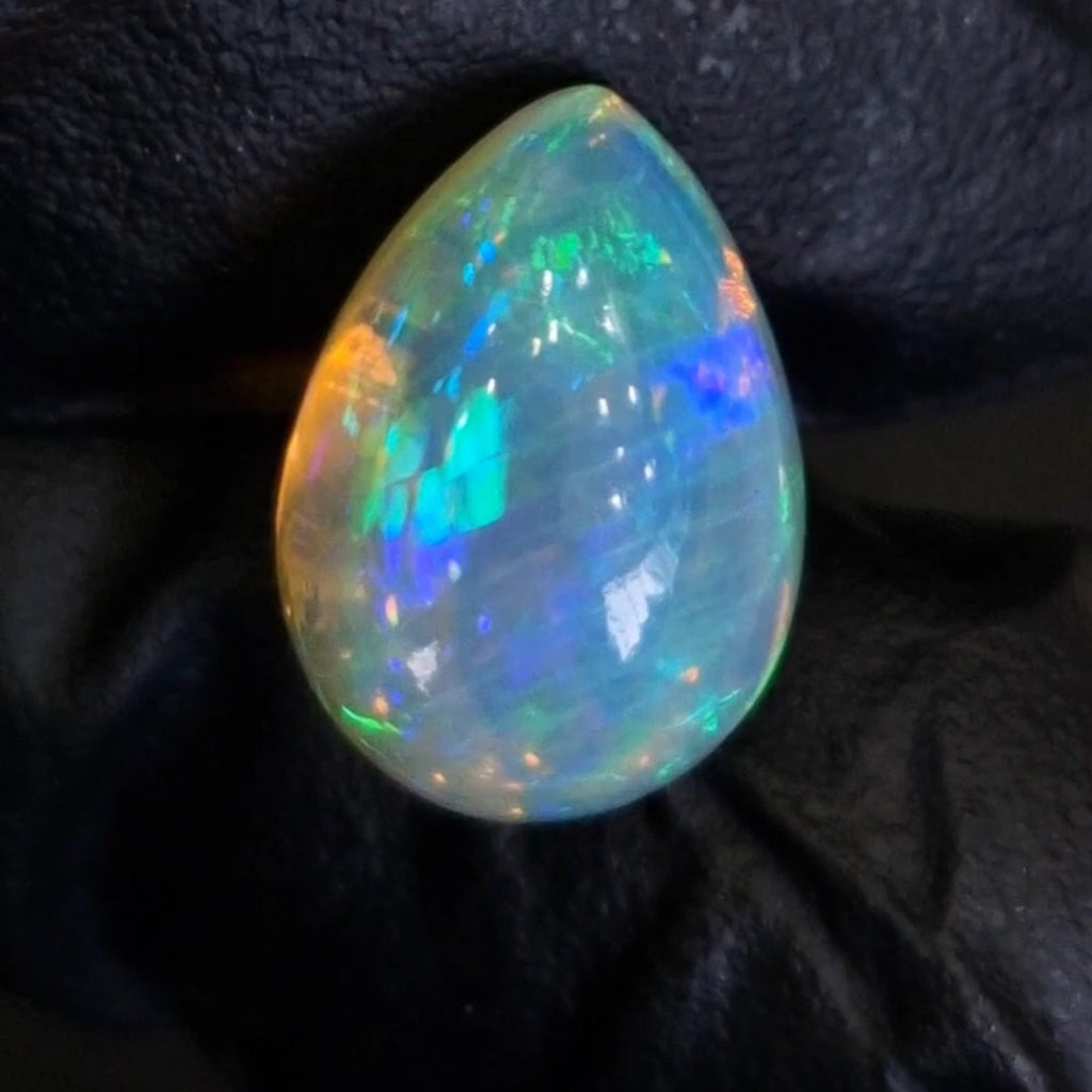 8.1Cts Natural Ethiopian Opal Cabochon | Pear | 16x12mm | Untreated