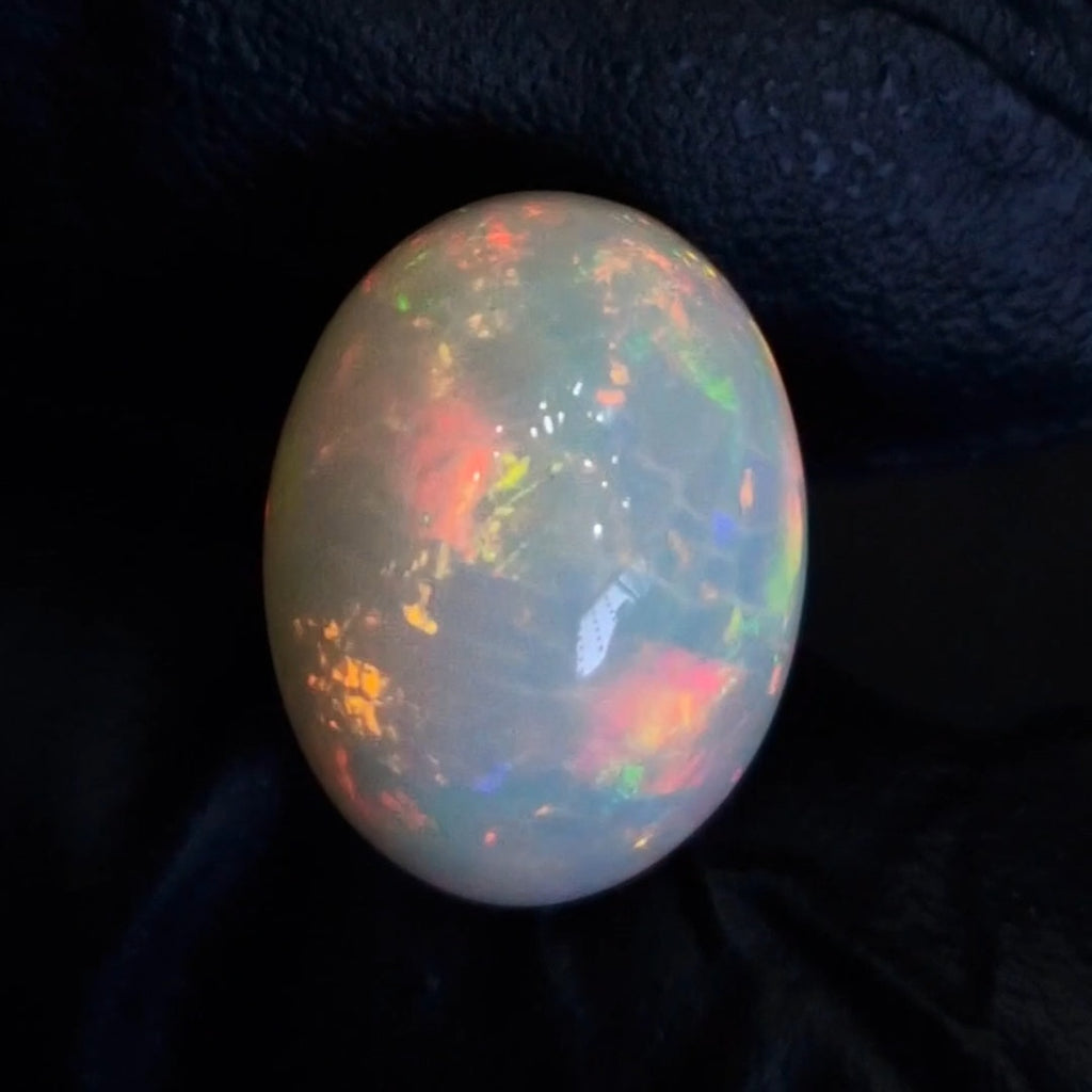9.2Cts Natural Ethiopian Opal Cabochon | Oval | 17x13mm | Untreated