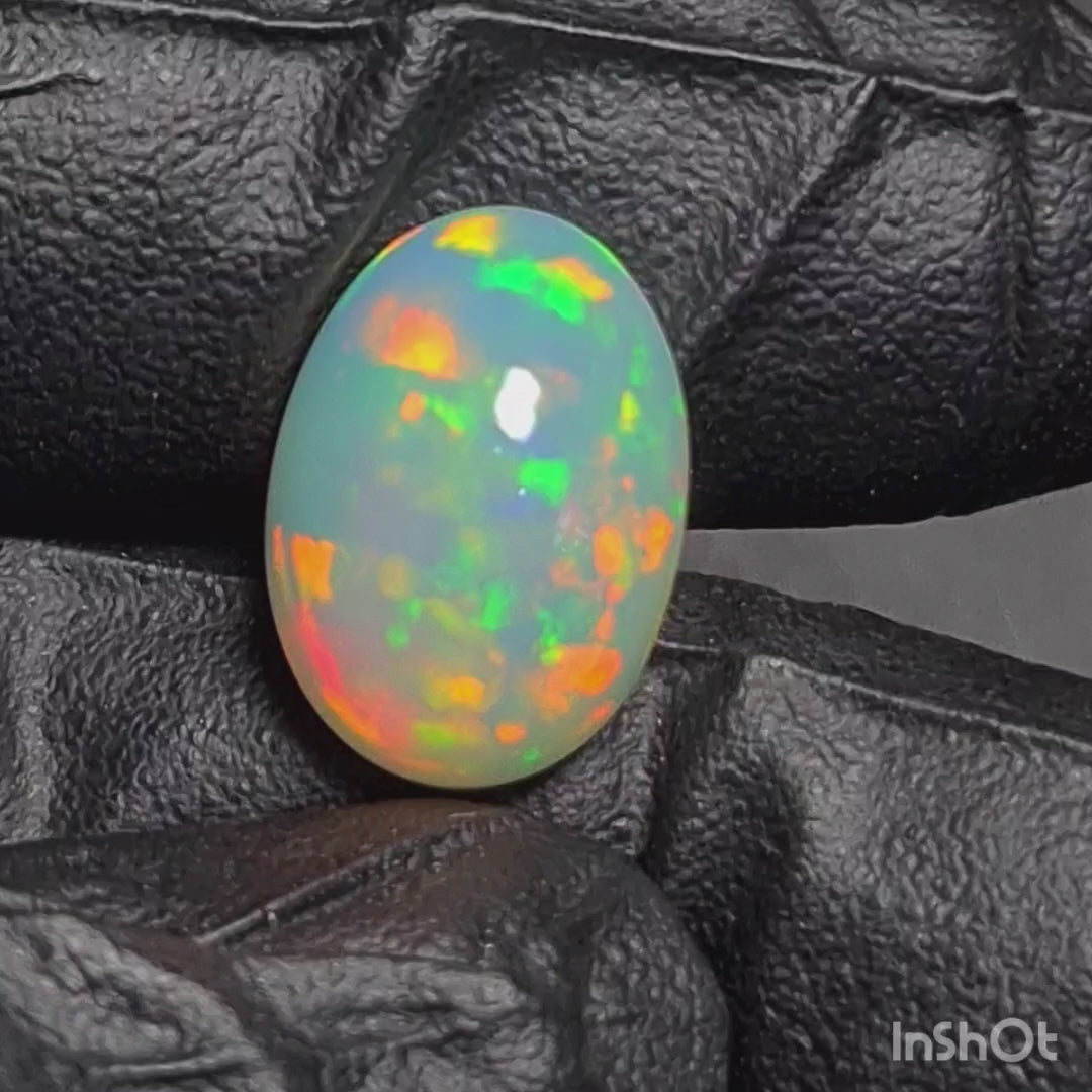 6.7Cts Natural Ethiopian Opal Cabochon | Oval | 17x12mm | Untreated
