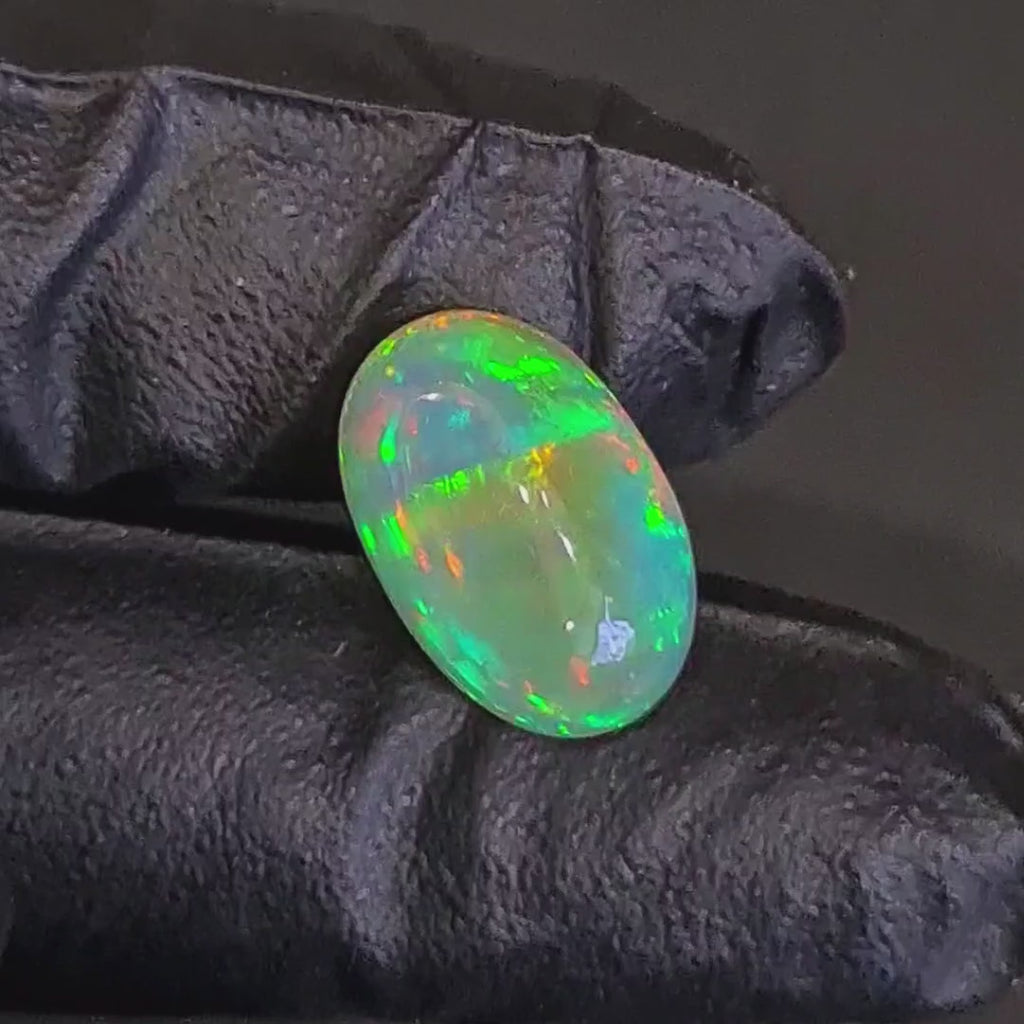 7.2Cts Natural Ethiopian Opal Cabochon | Oval | 18x12mm | Untreated