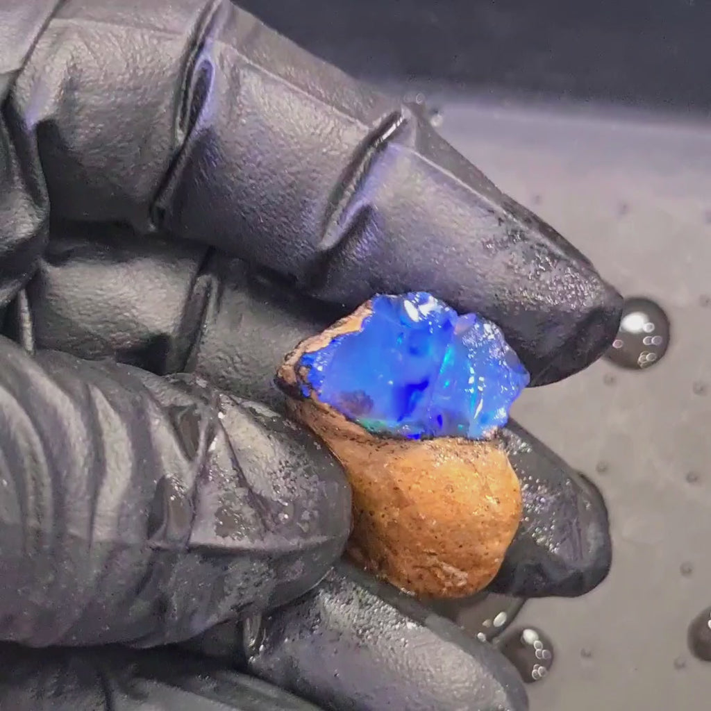 55 Carats | Ethiopian Water Opal Specimen grade | Brilliant play of colour| 32x25mm