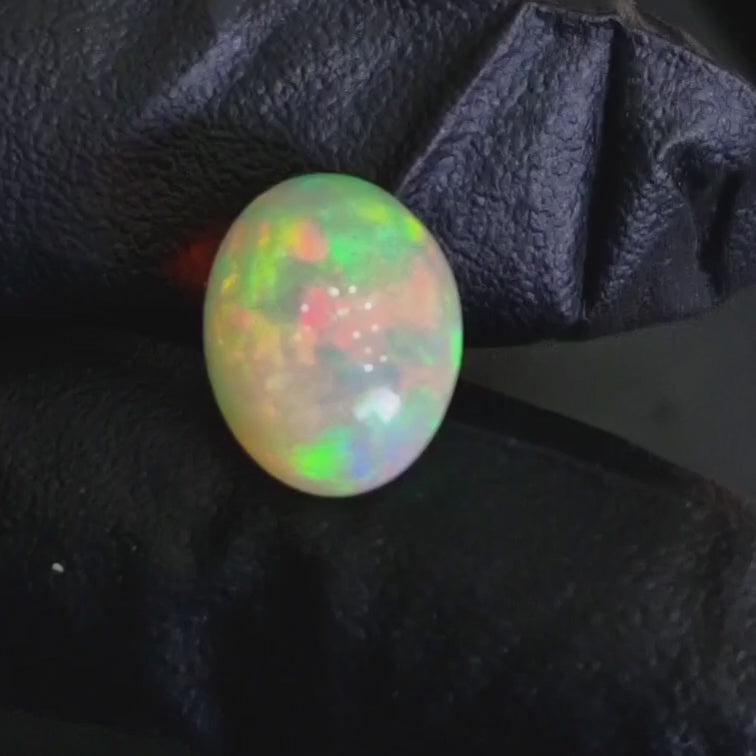7.6Cts Natural Ethiopian Opal Cabochon | Oval | 15x12mm | Untreated